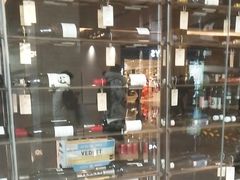 -凤凰汇购物中心