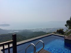 -三亚亚龙湾人间天堂鸟巢度假村