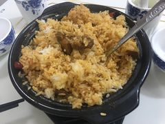 排骨米饭煲-煲来饱去冷水鱼