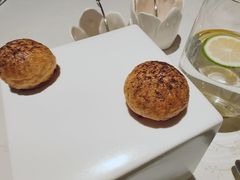 黑松露碎芝士馅泡芙-王府半岛酒店·Jing餐厅