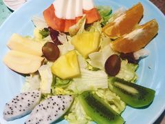 木瓜鲜奶配果蔬沙拉-大树餐厅(红旗街万达店)