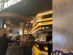-钱小奴海鲜自助黑金店(杭州滨江龙湖店)