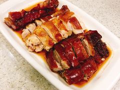 烧味三拼-明记港式烧腊茶餐厅(下沙店)