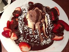 -Pancakes on the rocks(Darling Harbour)