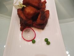 本帮熏鱼-富淳饭店(陆家嘴保利广场店)