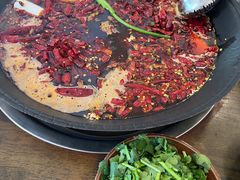 -黄潇洒老火锅(九眼桥宏济巷店)