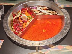 -廖掌柜·重庆鲜货火锅(上海首店)