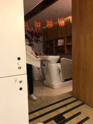 -丝域养发馆