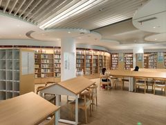 -广州市白云区图书馆