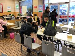 大堂-田三卷馍(火车站店)