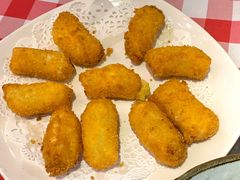 金枕榴莲卷-龙桥私厨·姜花菊花过桥鱼·顺德菜(容桂店)