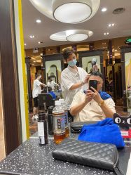 -八佰伴8008星级形象店