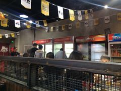 大堂-椒点传统串串香