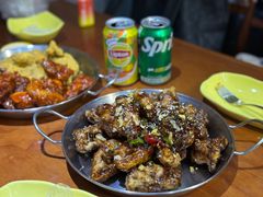 -BHC炸鸡(明洞总店)