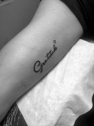 点击看大图 -猛子刺青纹身店