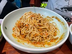 -裕兴记•蟹黄面馆(人民广场店)