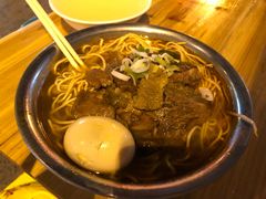 -薛记襄阳香辣牛肉面(平安路店)