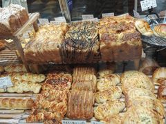 -苹果花园(南泉路店)