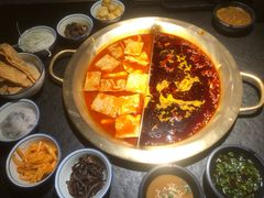 -九鼎轩脆毛肚火锅(南京东路店)