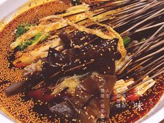 -嘉州叶婆婆钵钵鸡(建设路店)