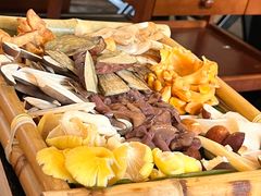 -菌自由丨野生菌火锅特色庭院餐厅(丽江古城店)