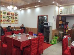 -乡土特色.冷锅鱼.牦牛肉汤锅