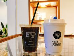 白巧克力拿鐵-闻道万巷咖啡馆(南大街地铁站店)