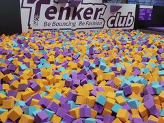 -Tenker Club弹刻极限主题公园 · 蹦床 · 团建 · 生日派对(大关店)
