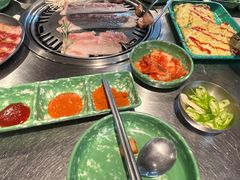 -欧巴炭烤肉오빠숯불구이(南京东路店)