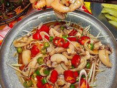 -威记烧嘢·南宁烧烤·超级生牛(绿地店)