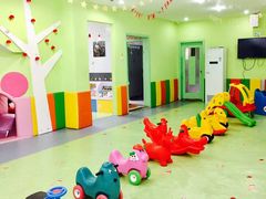 -四叶草托育园(张江园店)