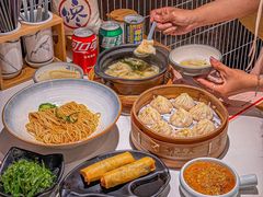 -馋三尺蟹粉小笼(人民广场店)