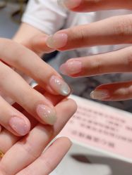 -丽心自助美甲美睫