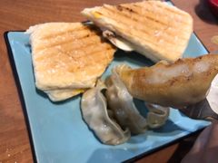 -必胜客(滨江店)