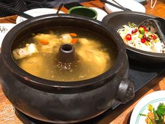 -云海肴·汽锅鸡·云南菜(美罗城店)