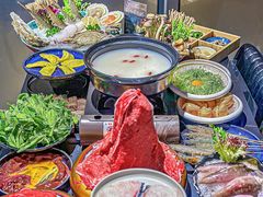 -牛牛和牛海鲜粥底火锅(长虹国际城店)