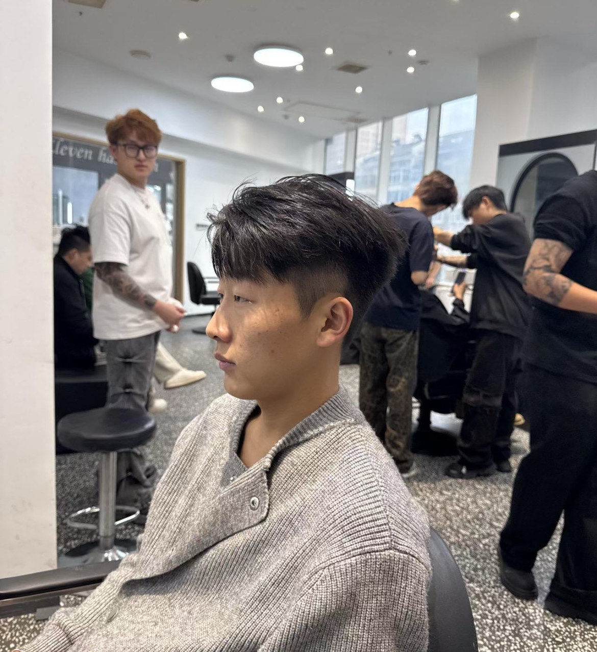 男士新发型超帅气