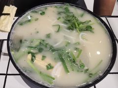 -肥汁米蘭香港米线(长宁来福士店)