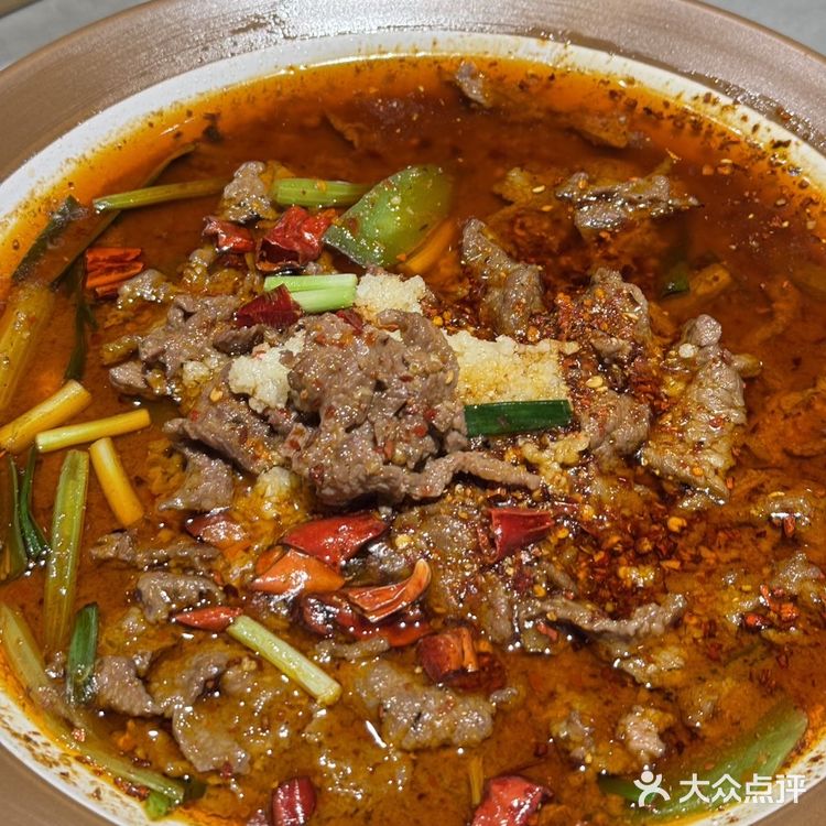 我仿佛穿越到了成都的老店吃砂锅菜，爱了爱了