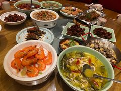 -新白鹿餐厅(爱琴海购物中心店)