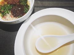 -余欢领鲜火锅(新街口店)
