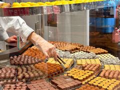 -Laderach 莱德拉(上海环贸iapm店)