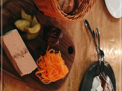 -羽深肉铺 Steak & Wine