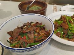 -湖南人家湘菜馆(镇江路店)