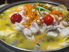 -山城外·非遗酸菜鱼(蜀都万达店)