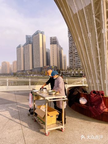 ️️️童年的味道｜｜桥上的韭菜盒子