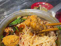 -铁锅哥米线