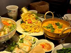 -大头虾越式风味餐厅(光明广场店)