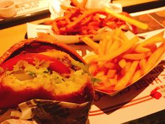 -The Habit Burger Grill 哈比特汉堡(复兴soho店)