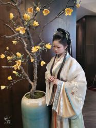 -盘子女人坊生日照·摄影馆(浦东店)